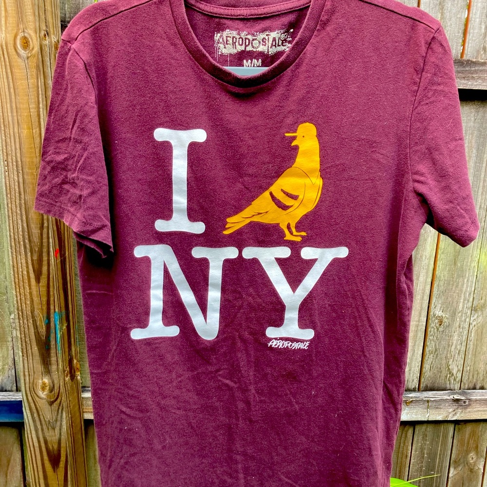 Medium Aeropostale “I ❤️ NY t-shirt” with a dove in a baseball cap